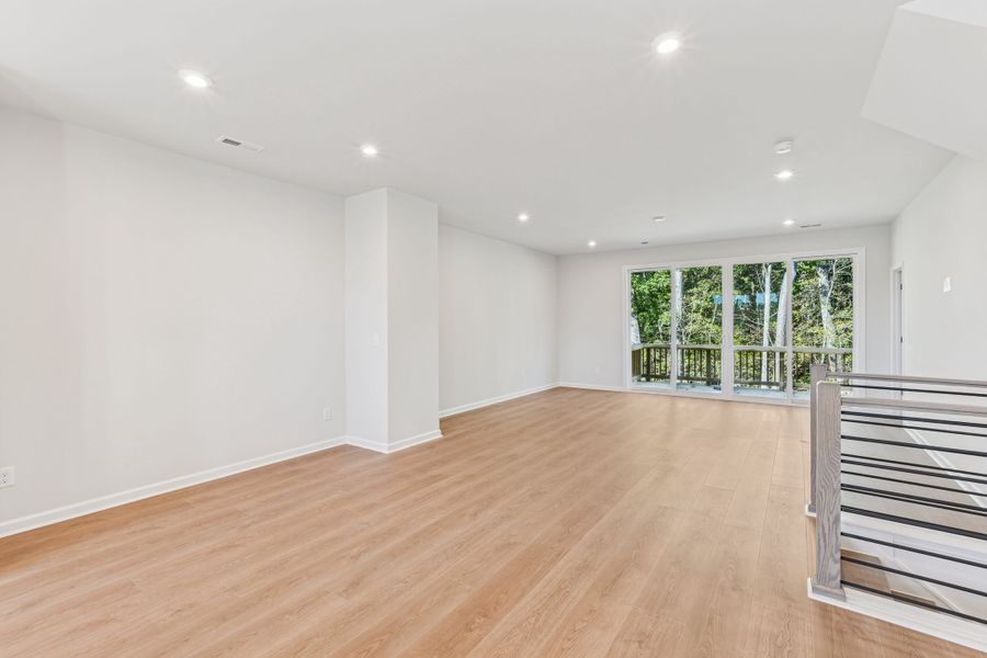 Representative unfurnished interior of a home built from the Isla by Tri Pointe Homes in Twinleaf Townes, Chapel Hill (Image 13).