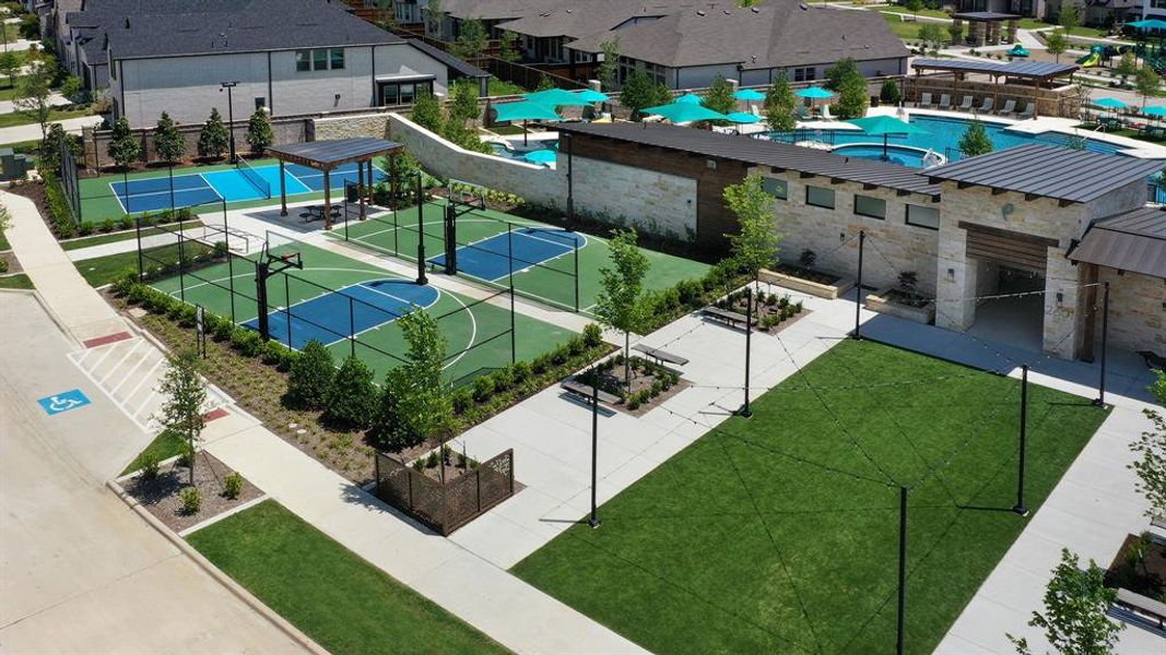 Community amenities in The Parks at Wilson Creek, Celina (Image 4).