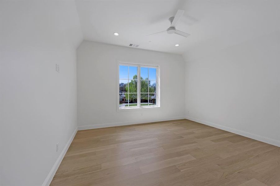 Spacious, unfurnished interior of a new home in , Dallas (Image 21). Spacious, unfurnished interior of a new home in , Dallas (Image 21).