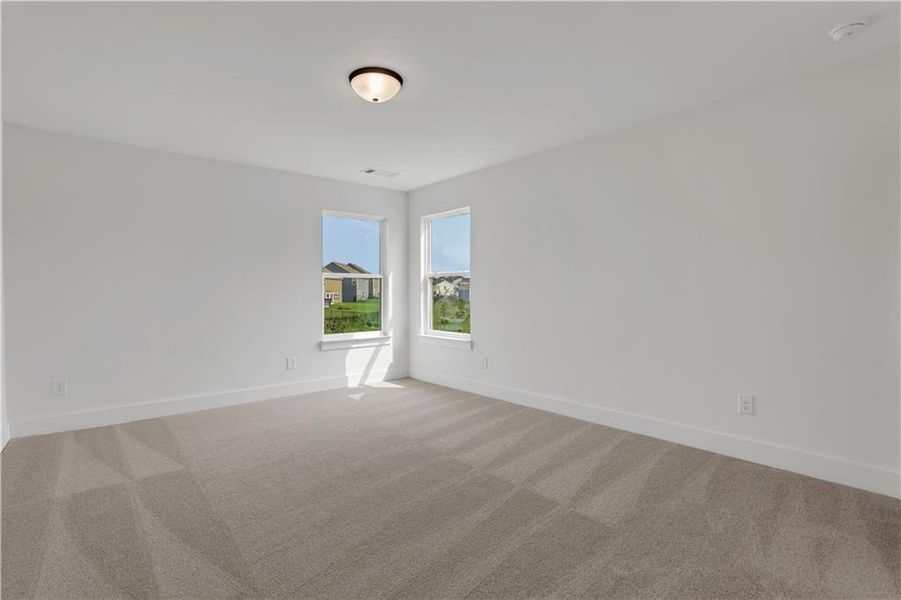 Spacious, unfurnished interior of a new home in Twin Lakes, Hoschton (Image 53).