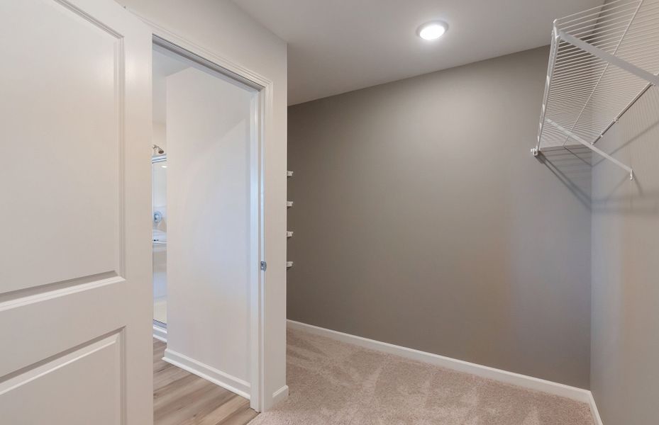 Spacious, unfurnished interior of a new home in Highlands of Carter's Station, Columbia (Image 20). Spacious, unfurnished interior of a new home in Highlands of Carter's Station, Columbia (Image 20).