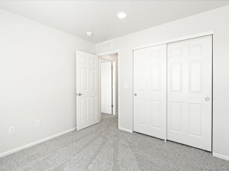 Spacious, unfurnished interior of a new home in Three Hills, Morrison (Image 22).