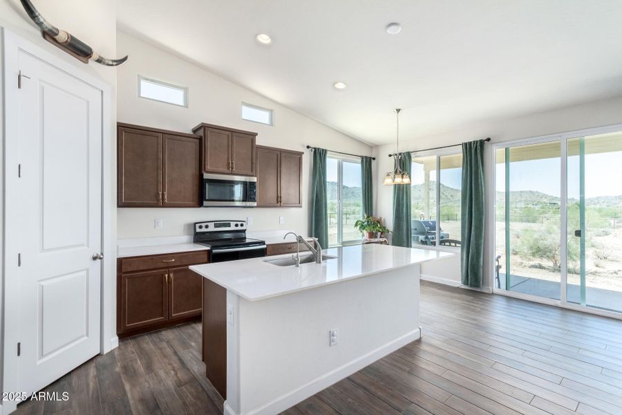 Mountain Views All Around Mountain Views All Around