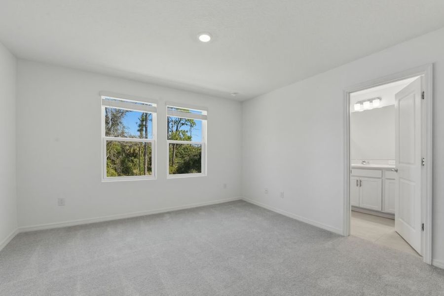 Spacious, unfurnished interior of a new home in Vinterra Townhomes, Nokomis (Image 7).