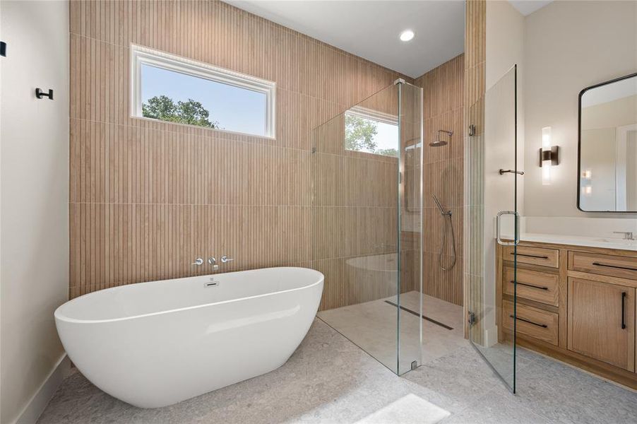 Furnished interior view inside a new home in , Richardson (Image 14).