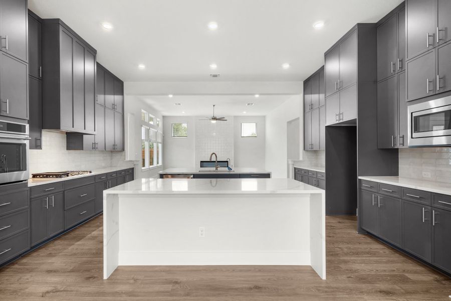 Furnished interior view inside a new home in Broken Oak, Georgetown (Image 17).