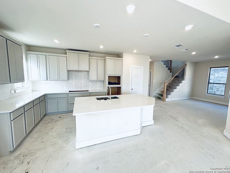 Image 23 of a home in Nopal Valley.