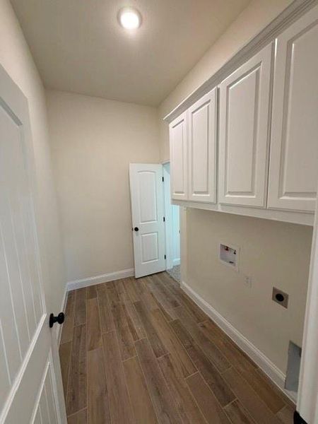 Spacious, unfurnished interior of a new home in , Azle (Image 14).