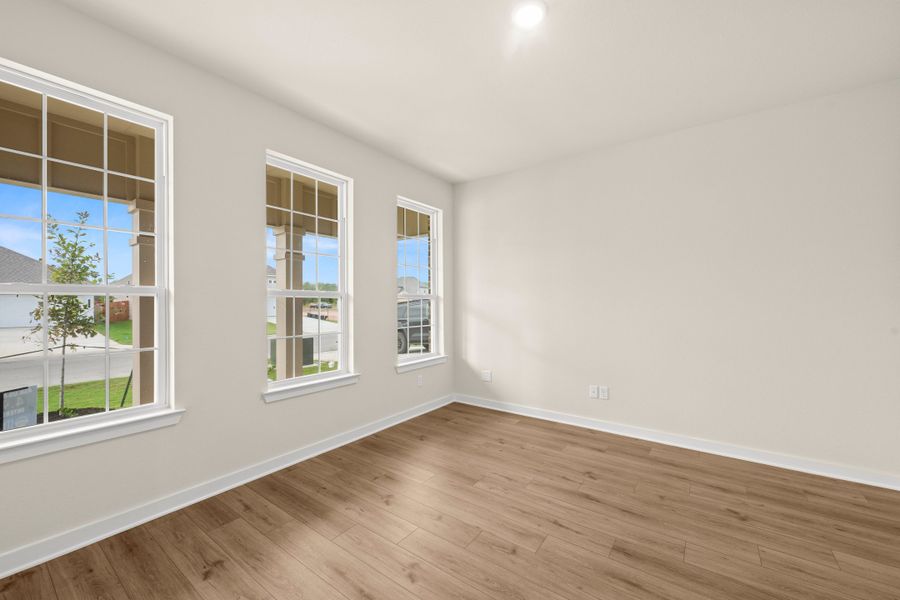 Spacious, unfurnished interior of a new home in Rancho San Gabriel, Georgetown (Image 8). Spacious, unfurnished interior of a new home in Rancho San Gabriel, Georgetown (Image 8).