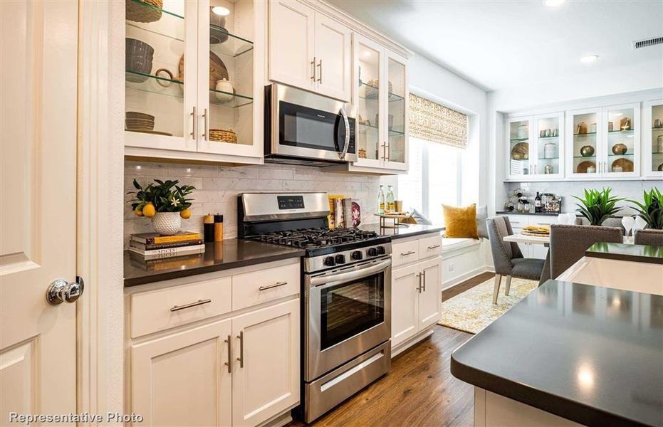 Image 6 of a home in The Highlands. Image 6 of a home in The Highlands.