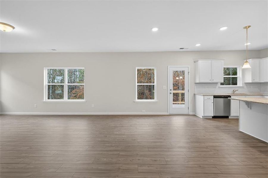 Spacious, unfurnished interior of a new home in Roxeywood Park, Winder (Image 24).
