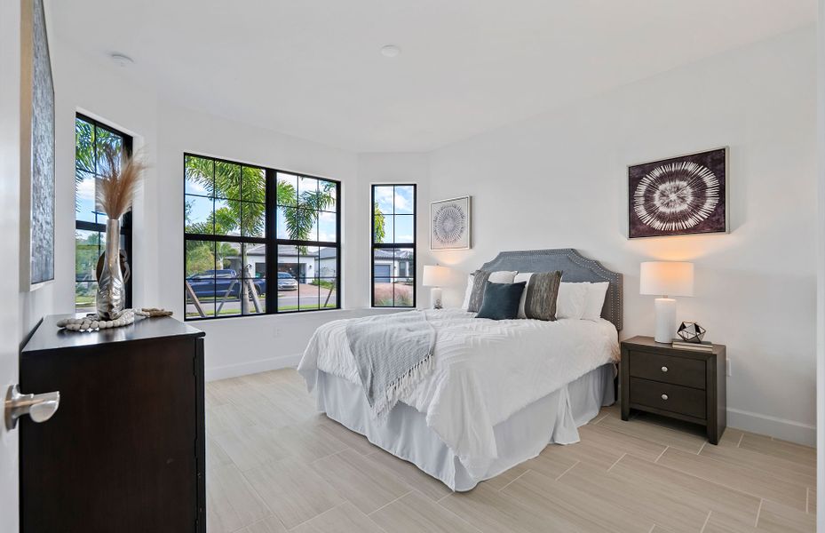 Furnished interior view inside a new home in Del Webb Naples, Immokalee (Image 3).