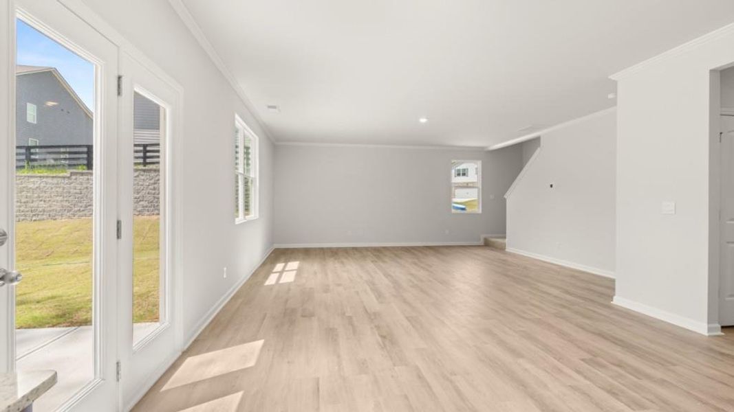 Spacious, unfurnished interior of a new home in Northwoods at Mirror Lake, Villa Rica (Image 15).
