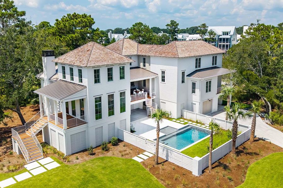 Exterior details and patio area of a home in , Johns Island (Image 30).