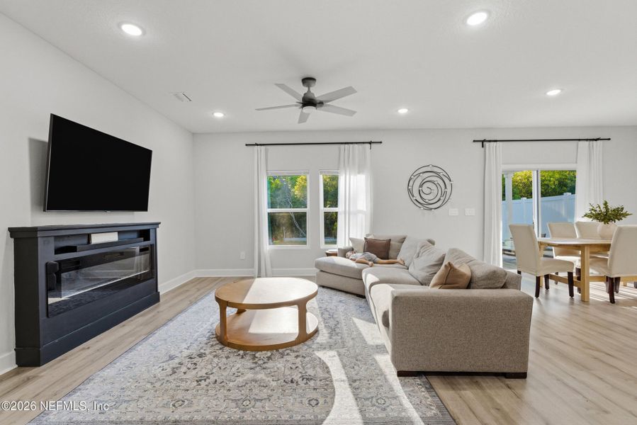 Furnished interior view inside a new home in , Fernandina Beach (Image 7).