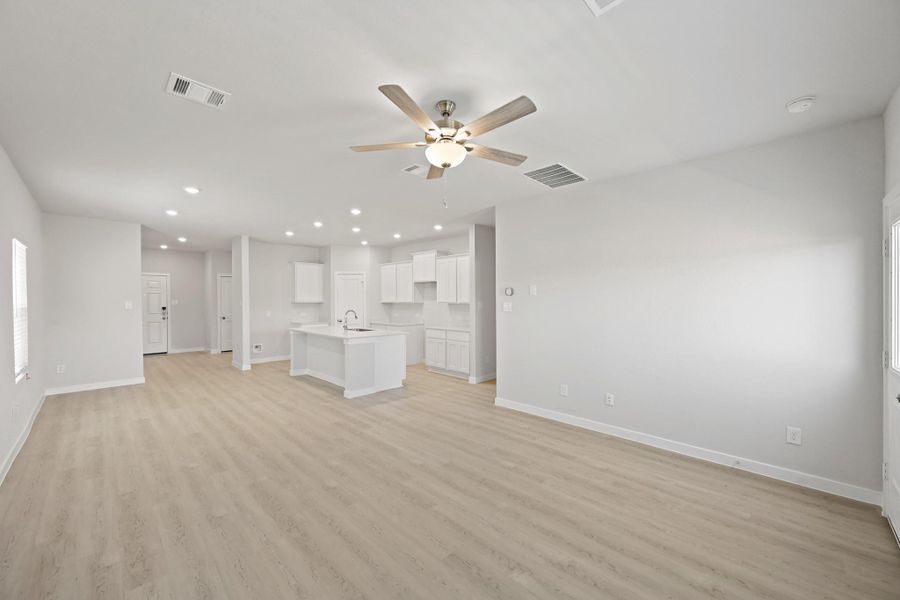 Spacious, unfurnished interior of a new home in Northpark South, Porter (Image 29). Spacious, unfurnished interior of a new home in Northpark South, Porter (Image 29).