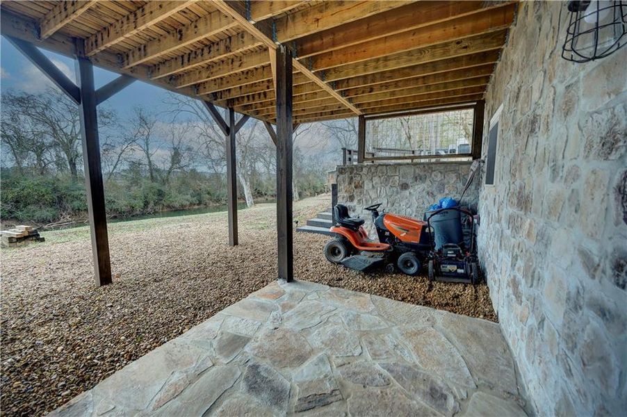 Image 77 of a home in .