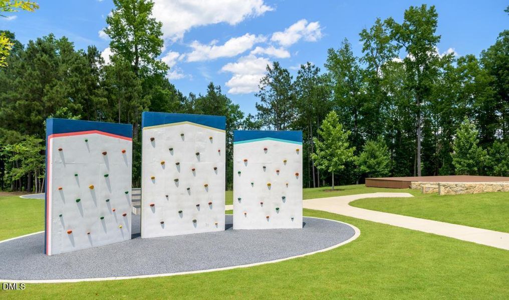 9 Wendell Falls Fitness Park (3)