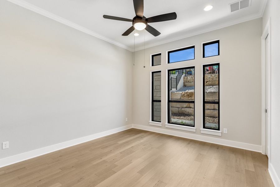 Representative unfurnished interior of a home built from the Coronado I by Giddens Homes in Clearwater Ranch, Liberty Hill (Image 130).