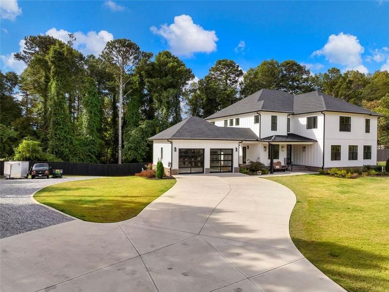 Community amenities in , Cumming (Image 74).