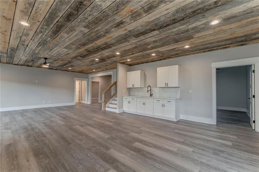 Spacious, unfurnished interior of a new home in , Ranger (Image 69).