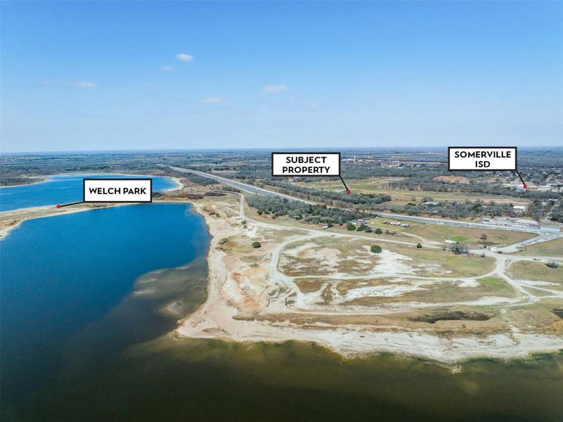 Close proximity to both Lake Somerville & Somerville ISD