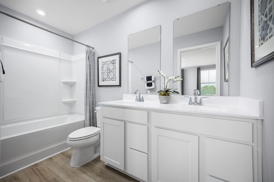 Furnished interior view inside a new home in Somerset, Santee (Image 12).