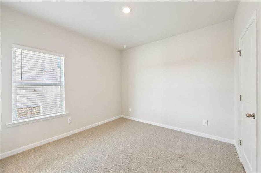 Spacious, unfurnished interior of a new home in Preserve at Mountain Creek, Pendergrass (Image 40).