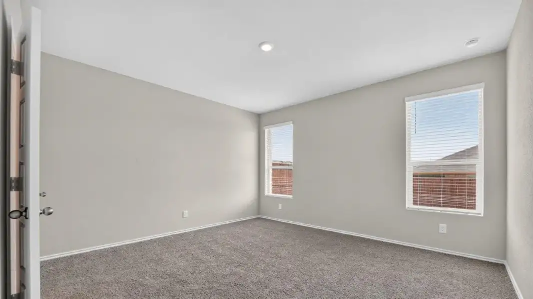 Spacious, unfurnished interior of a new home in Northstar West, Fort Worth (Image 30). Spacious, unfurnished interior of a new home in Northstar West, Fort Worth (Image 30).