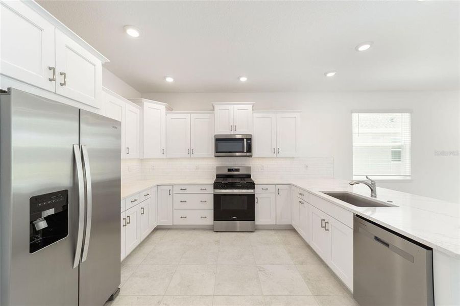 Furnished interior view inside a new home in Calesa Township, Ocala (Image 8).
