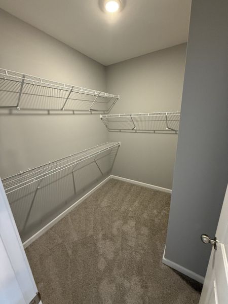 Spacious, unfurnished interior of a new home in Hobson Park, Antioch (Image 15).