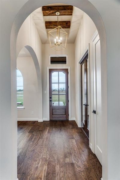 Spacious, unfurnished interior of a new home in , Aledo (Image 19).