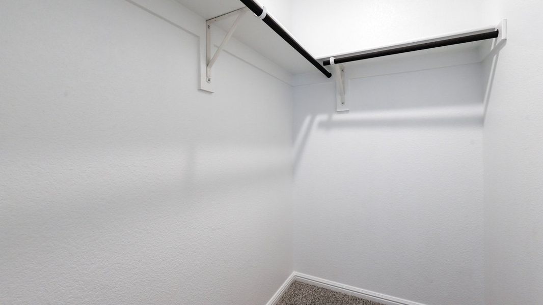 Spacious, unfurnished interior of a new home in Orchard Village, Fort Worth (Image 36).