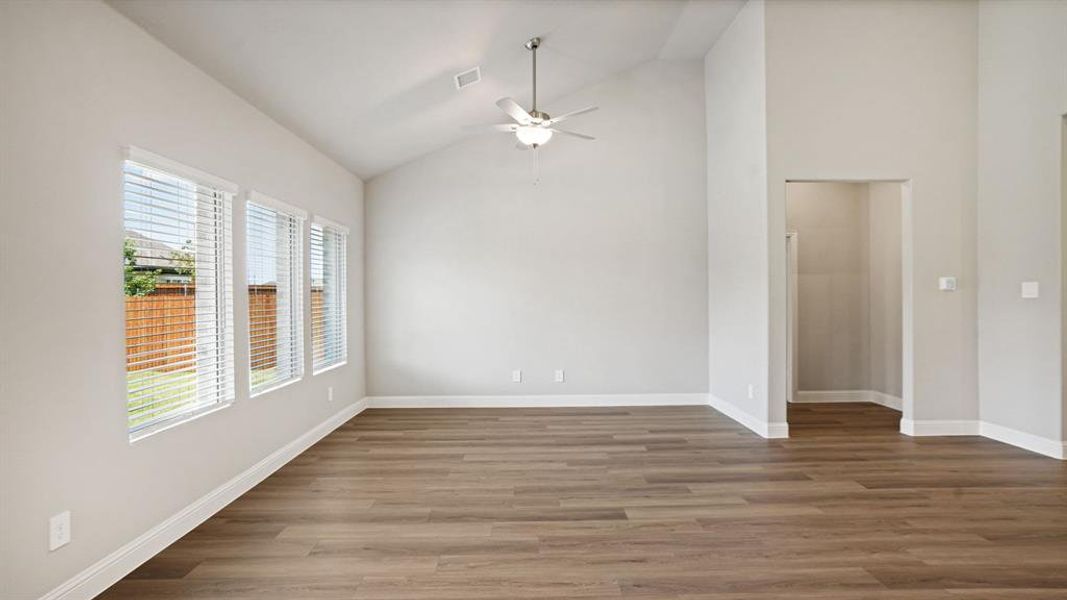 Photo is not of the actual home, but is an inspirational photo of builder’s model home and may depict options, furnishings, and/or decorator features that are not included.