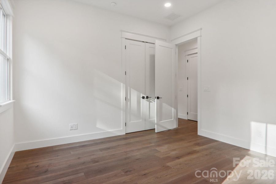 Spacious, unfurnished interior of a new home in , Hendersonville (Image 39).