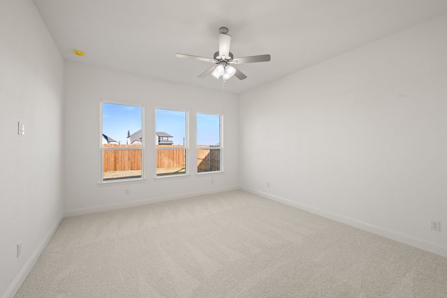 Spacious, unfurnished interior of a new home in Timberbrook, Justin (Image 21).