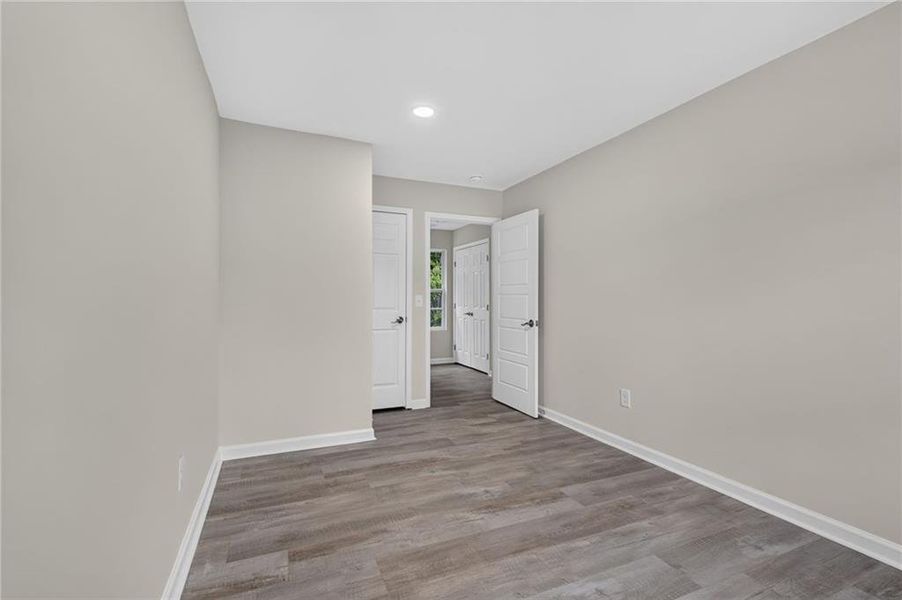 Spacious, unfurnished interior of a new home in , Jonesboro (Image 20).