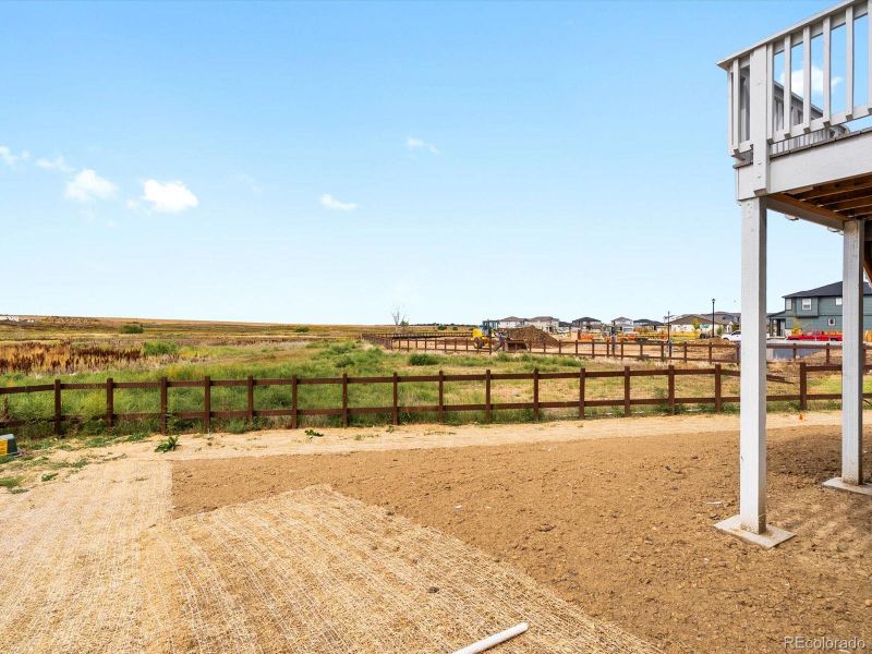 Community amenities in Buffalo Highlands: The Canyon Collection, Commerce City (Image 32).