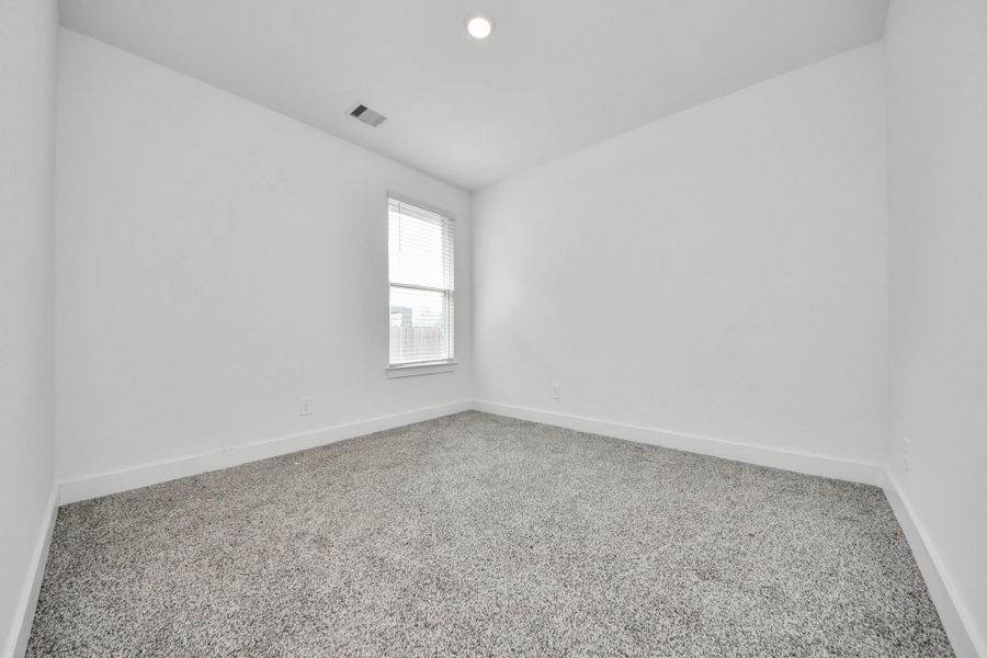Spacious, unfurnished interior of a new home in Hills of Westlake, Conroe (Image 25). Spacious, unfurnished interior of a new home in Hills of Westlake, Conroe (Image 25).