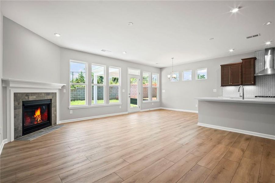 Spacious, unfurnished interior of a new home in Laurel Farms, Dallas (Image 22).