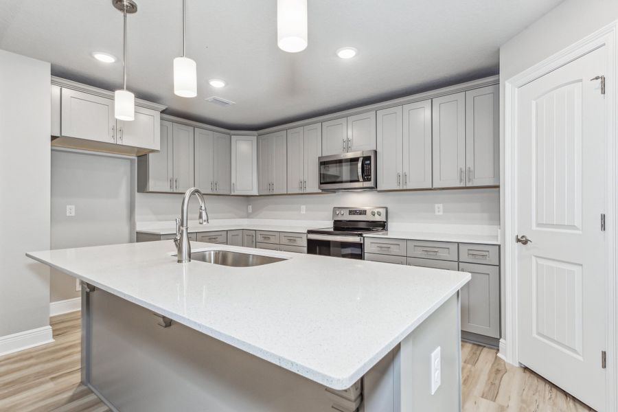 8564 La Salle Dr-11 8564 La Salle Dr-11