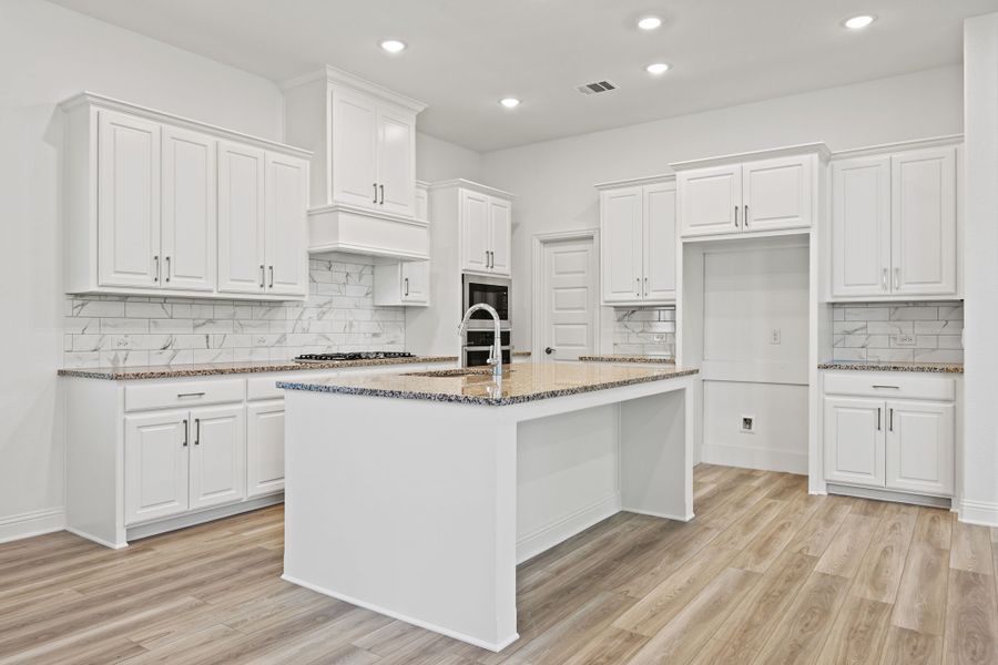 Representative furnished interior of a home built from the Kelly by Cambridge Homes in Lake Park, Rowlett (Image 6).