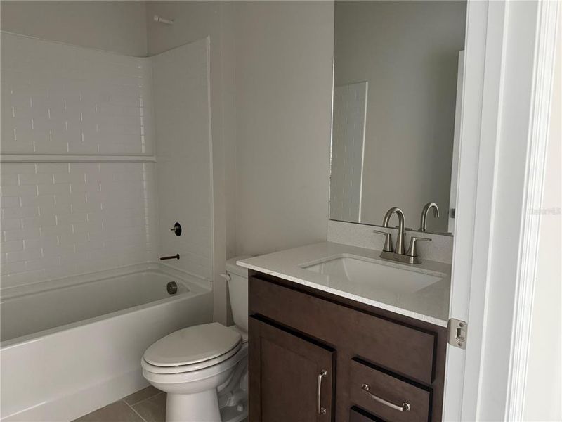 Furnished interior view inside a new home in Oakfield Trails Traditional, Parrish (Image 9). Furnished interior view inside a new home in Oakfield Trails Traditional, Parrish (Image 9).