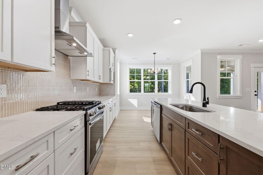 25-web-or-mls-_2109714