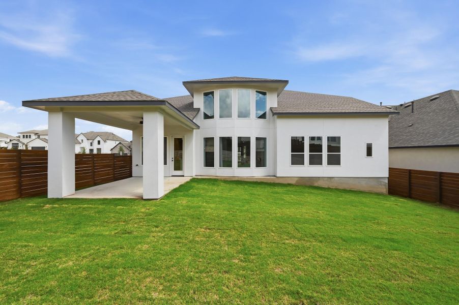 Grass is digitally enhanced.