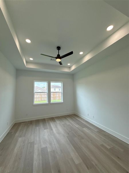 Spacious, unfurnished interior of a new home in , Houston (Image 17).