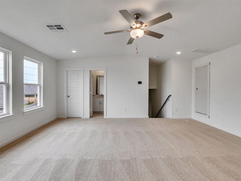 Spacious, unfurnished interior of a new home in , Angleton (Image 32). Spacious, unfurnished interior of a new home in , Angleton (Image 32).
