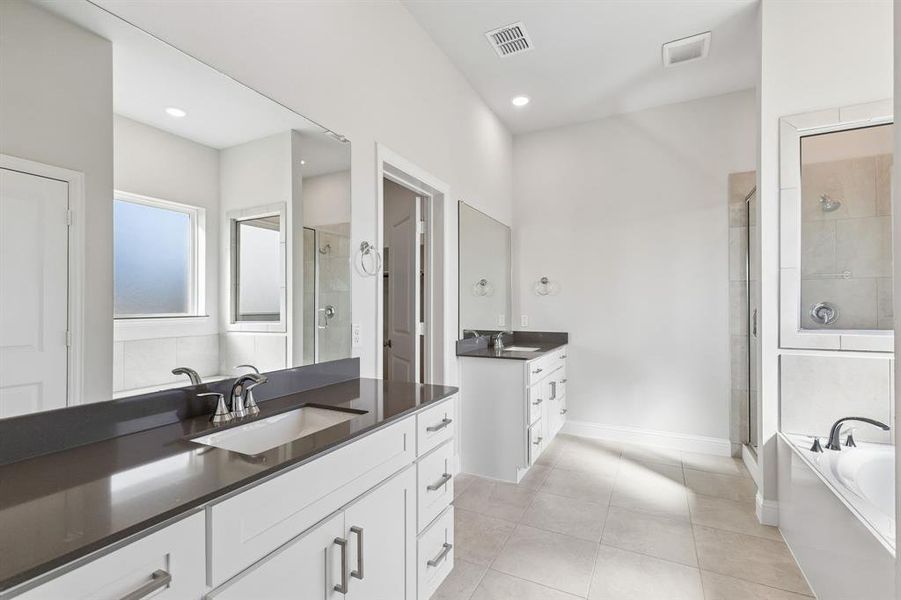 Furnished interior view inside a new home in Venetian, Weston (Image 8).
