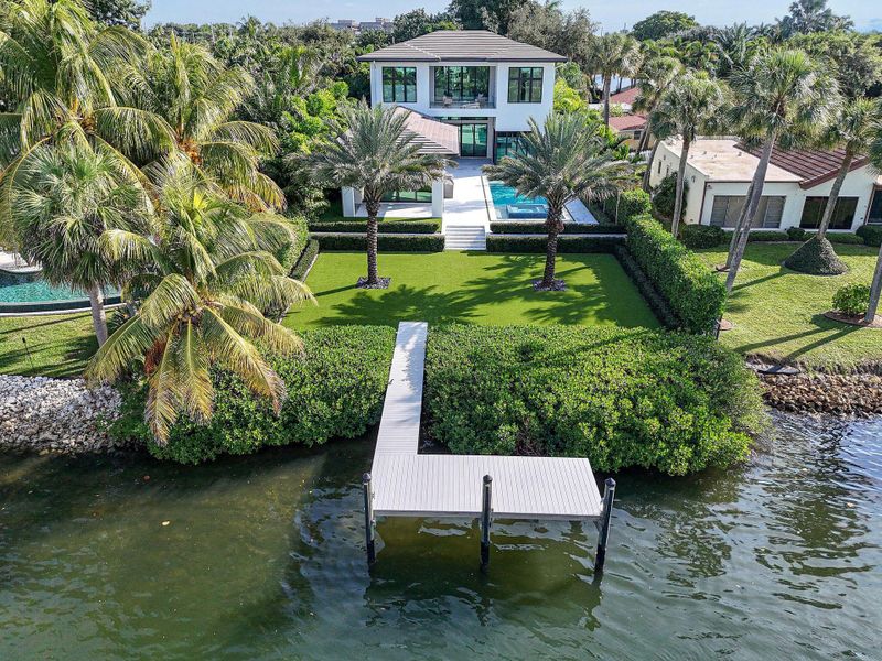 Exterior details and patio area of a home in , North Palm Beach (Image 26).