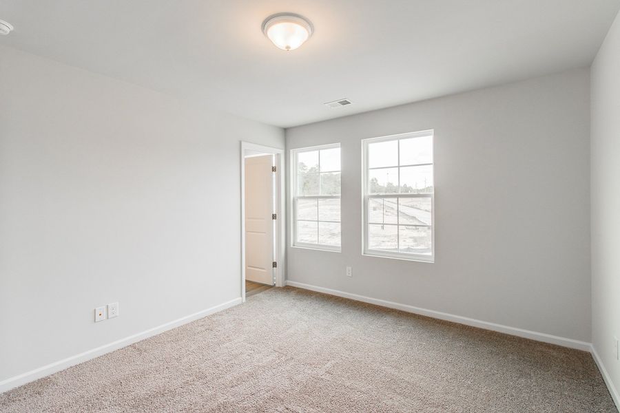 Spacious, unfurnished interior of a new home in Haynes Park, Columbia (Image 18).